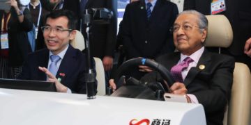 In this undated photo, Malaysian Prime Minister Dr. Mahathir Mohamad (right) was welcomed by SenseTime Founder Prof. Xiao'ou Tang (left) at the SenseTime office in Beijing. PHOTO from SenseTime