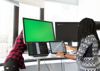 Photo by Christina Morillo: https://www.pexels.com/photo/woman-wearing-white-gray-and-black-elbow-sleeved-dress-using-macbook-pro-1181461/